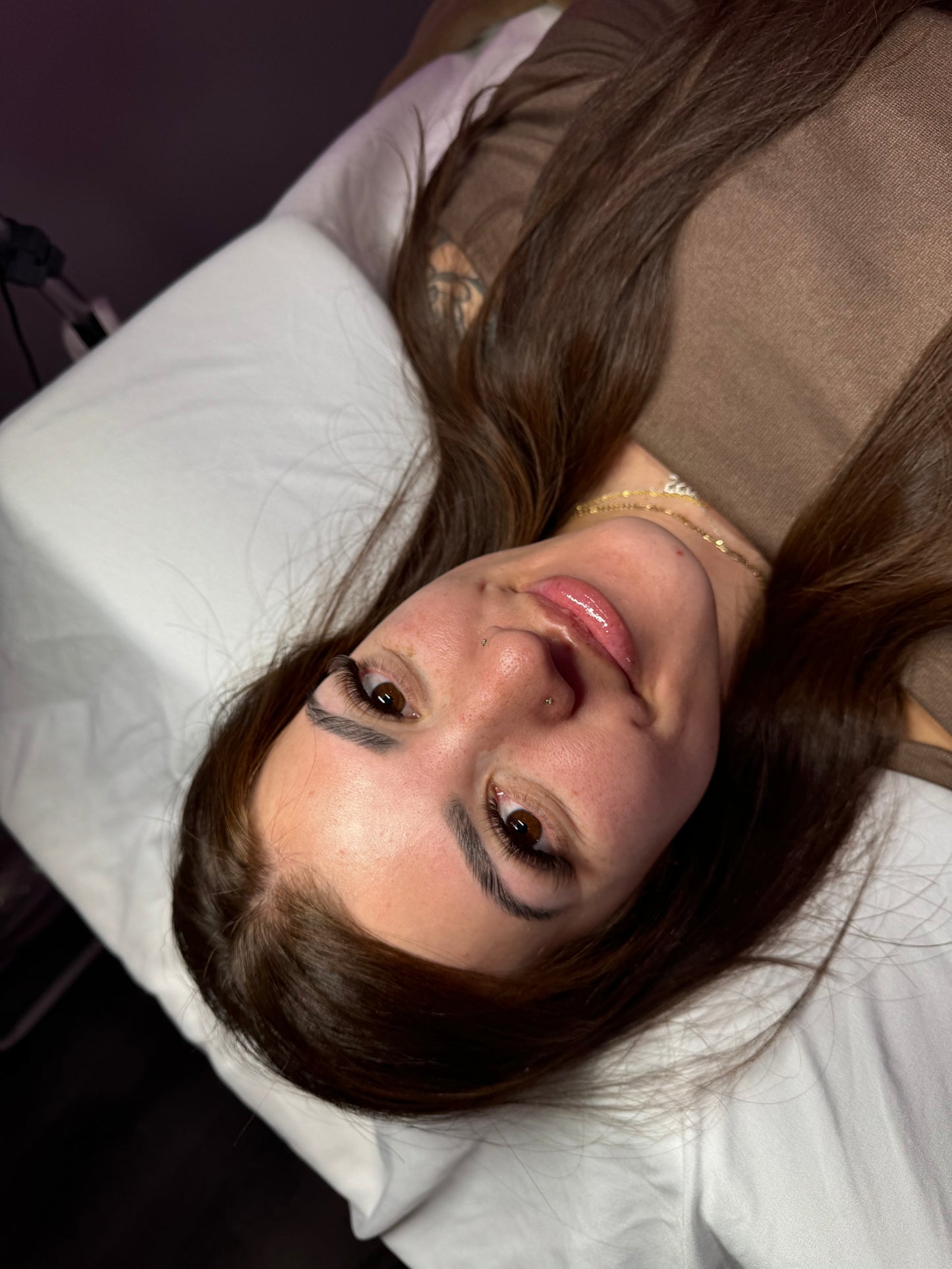 Brown Lash Extentions